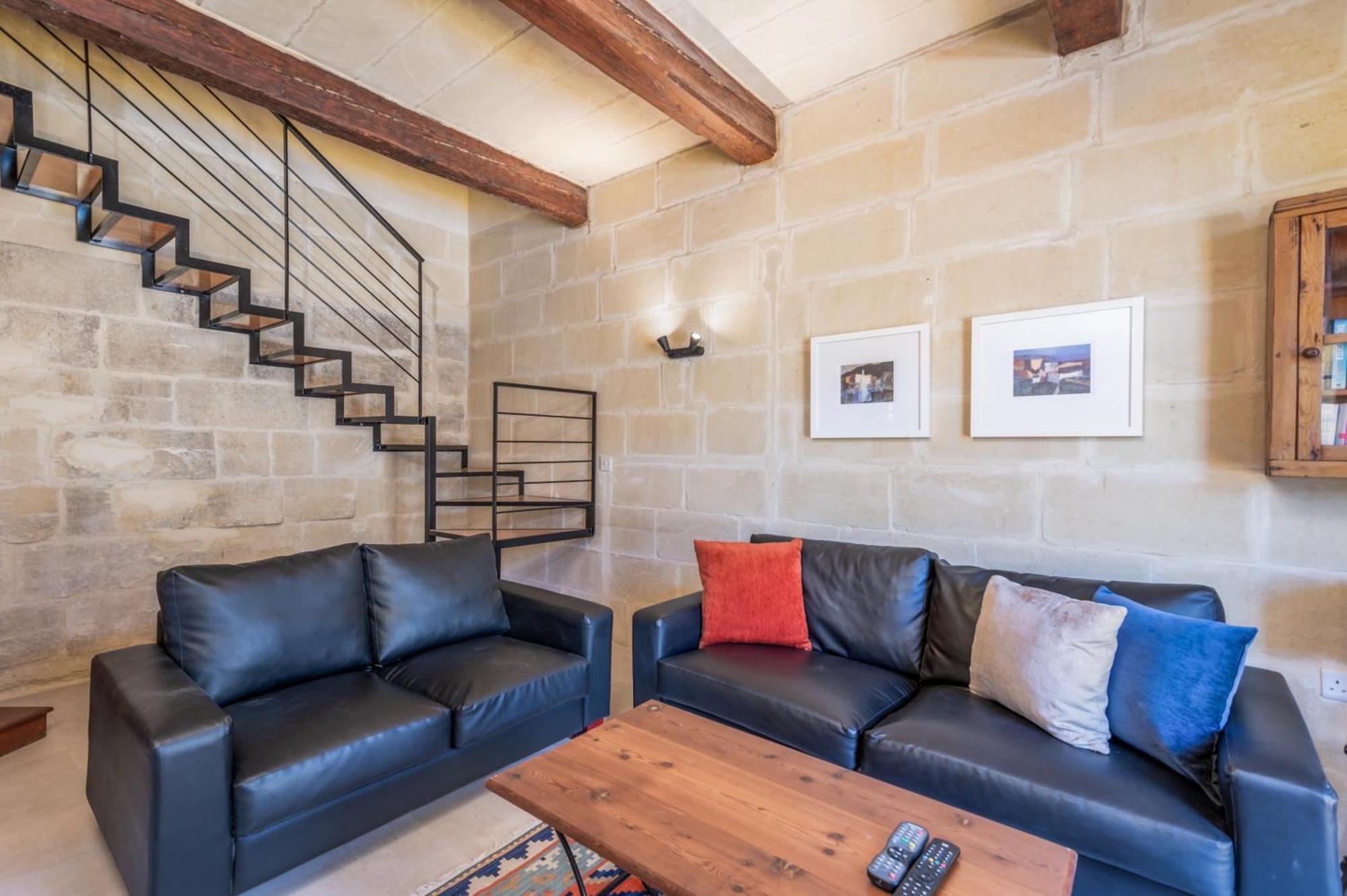 Għarb Dar Ta' Betta Farmhouse With Private Pool מראה חיצוני תמונה