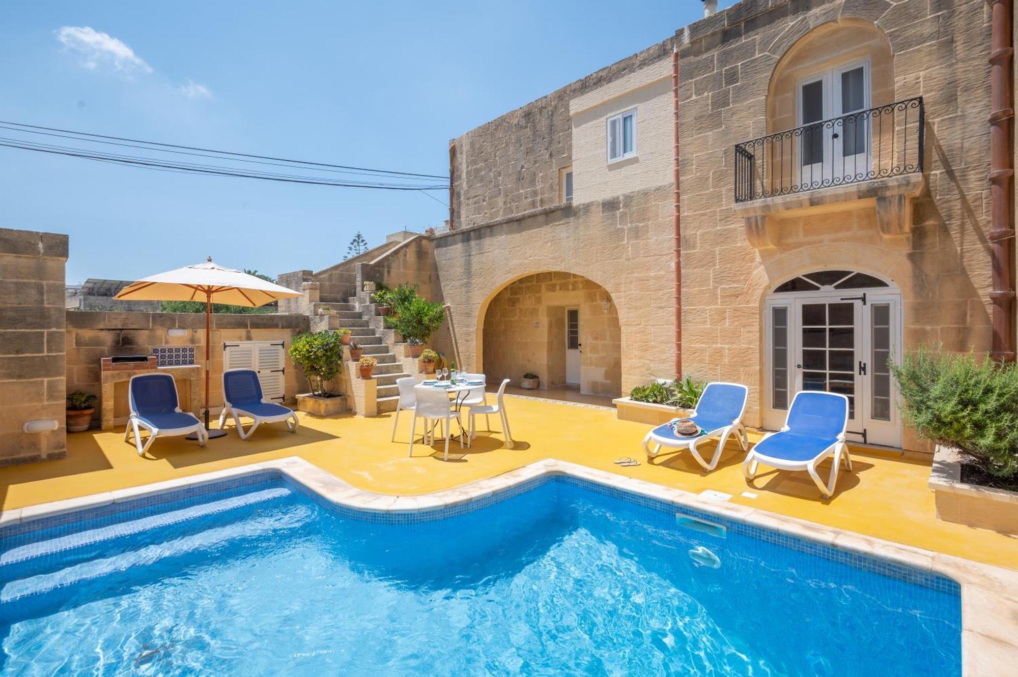 Għarb Dar Ta' Betta Farmhouse With Private Pool מראה חיצוני תמונה